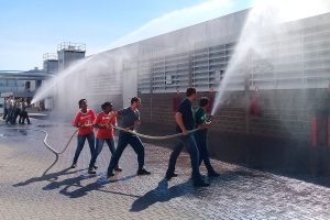 Treinamento e reciclagem da Brigada de Incêndio da Cozimax Móveis de Aço em 2018.