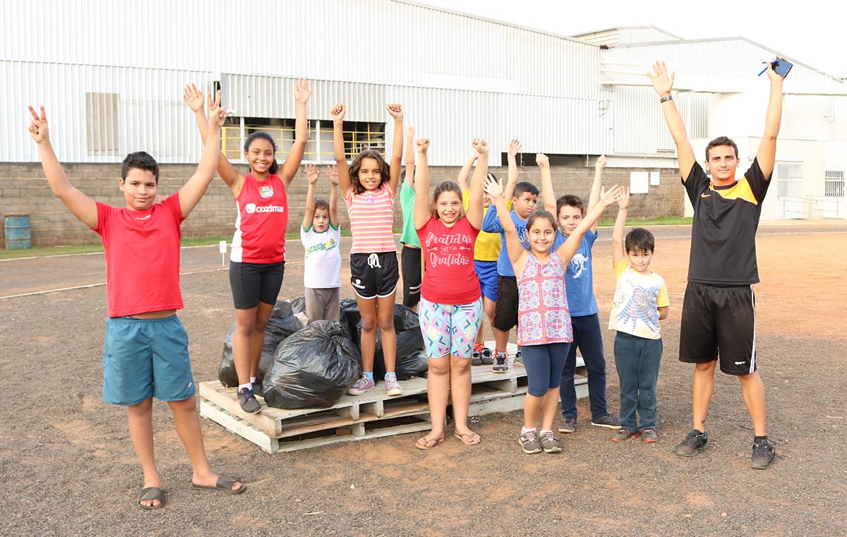 Gincana Mês do Meio Ambiente projeto Cidadania para Todos Cozimax