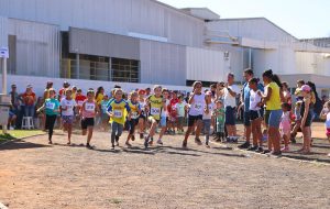 Corrida Kids Cozimax é sucesso de público